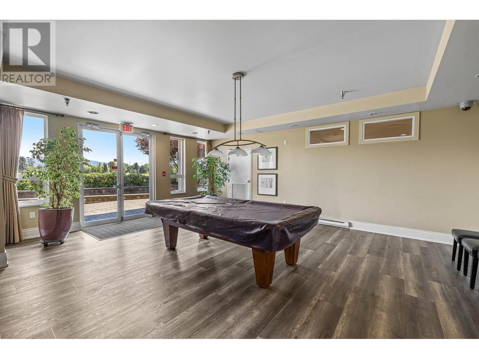 429 19677 MEADOW GARDENS WAY, Pitt Meadows real estate listing R2985087