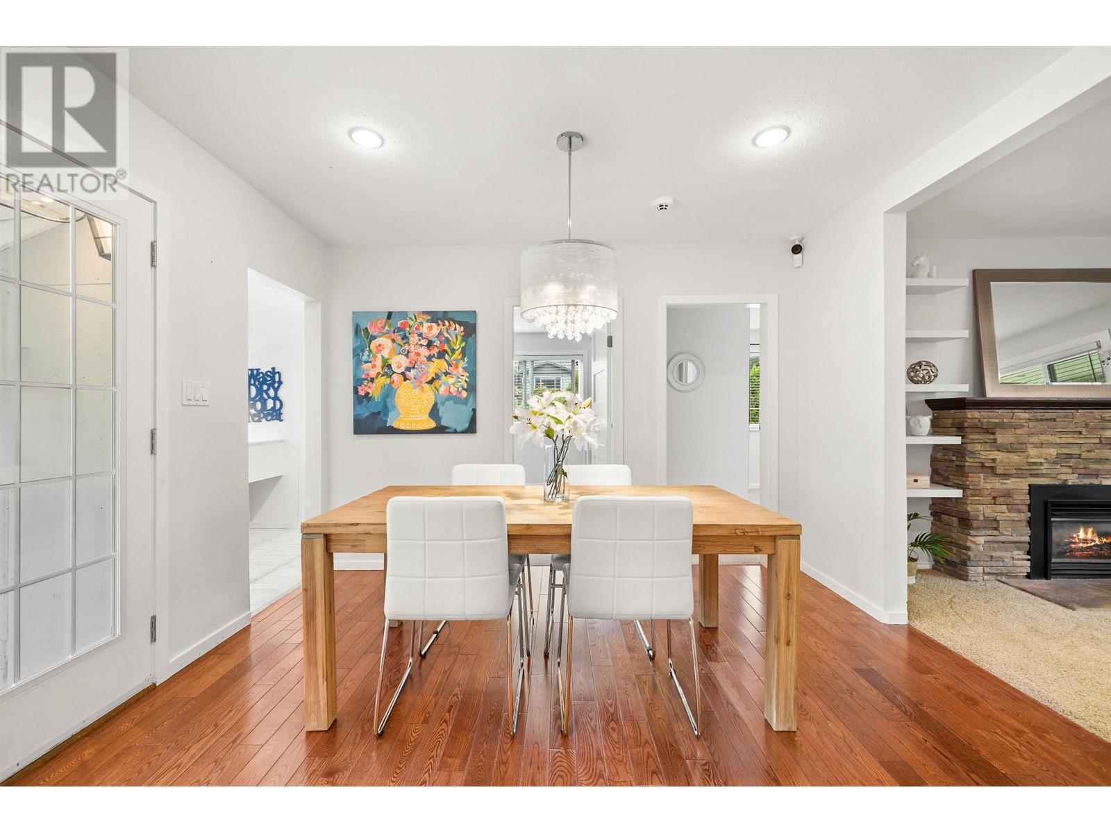 3808 CEDAR DRIVE, Port Coquitlam real estate listing R2985061