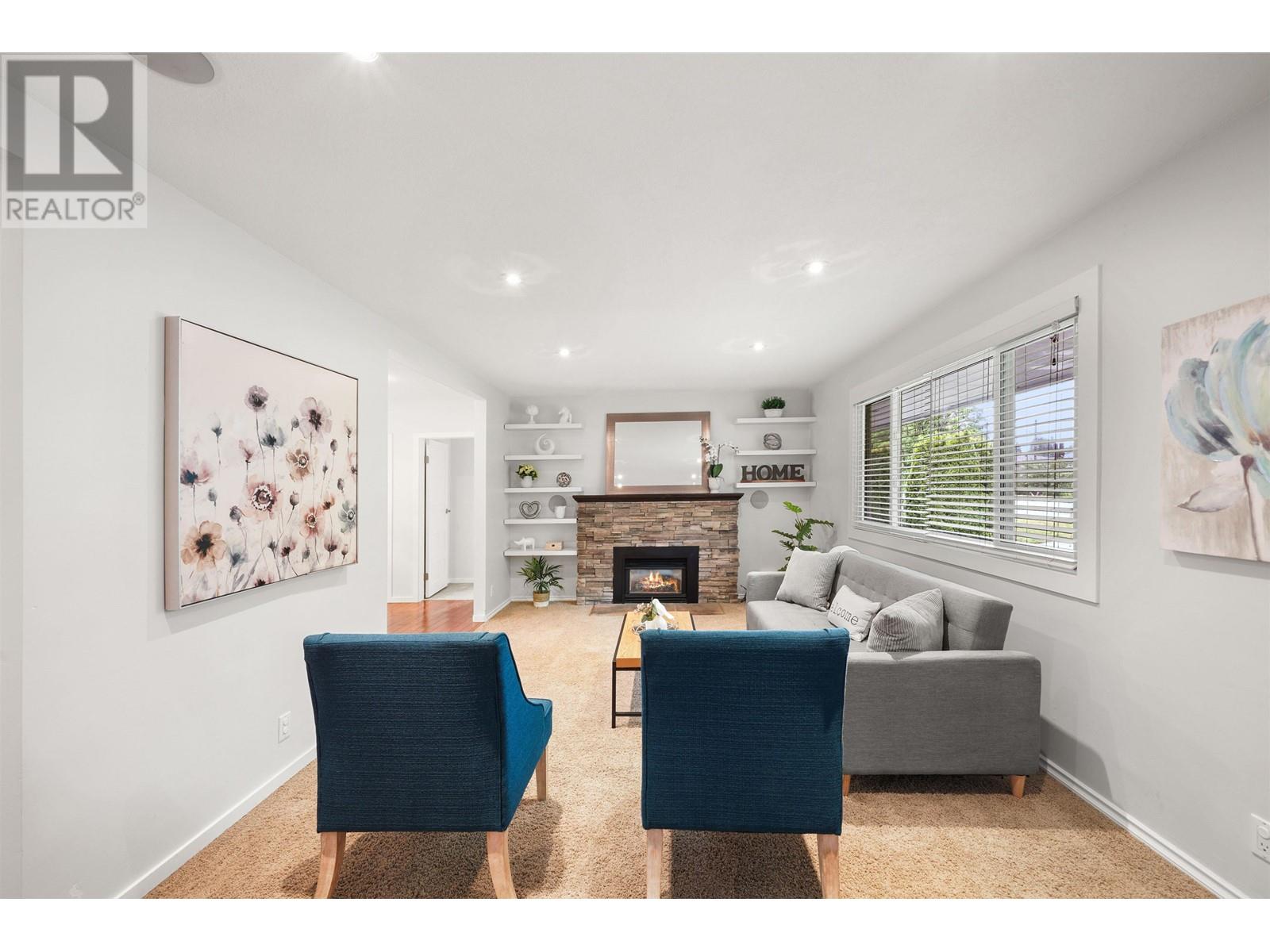 3808 CEDAR DRIVE, Port Coquitlam real estate listing R2985061