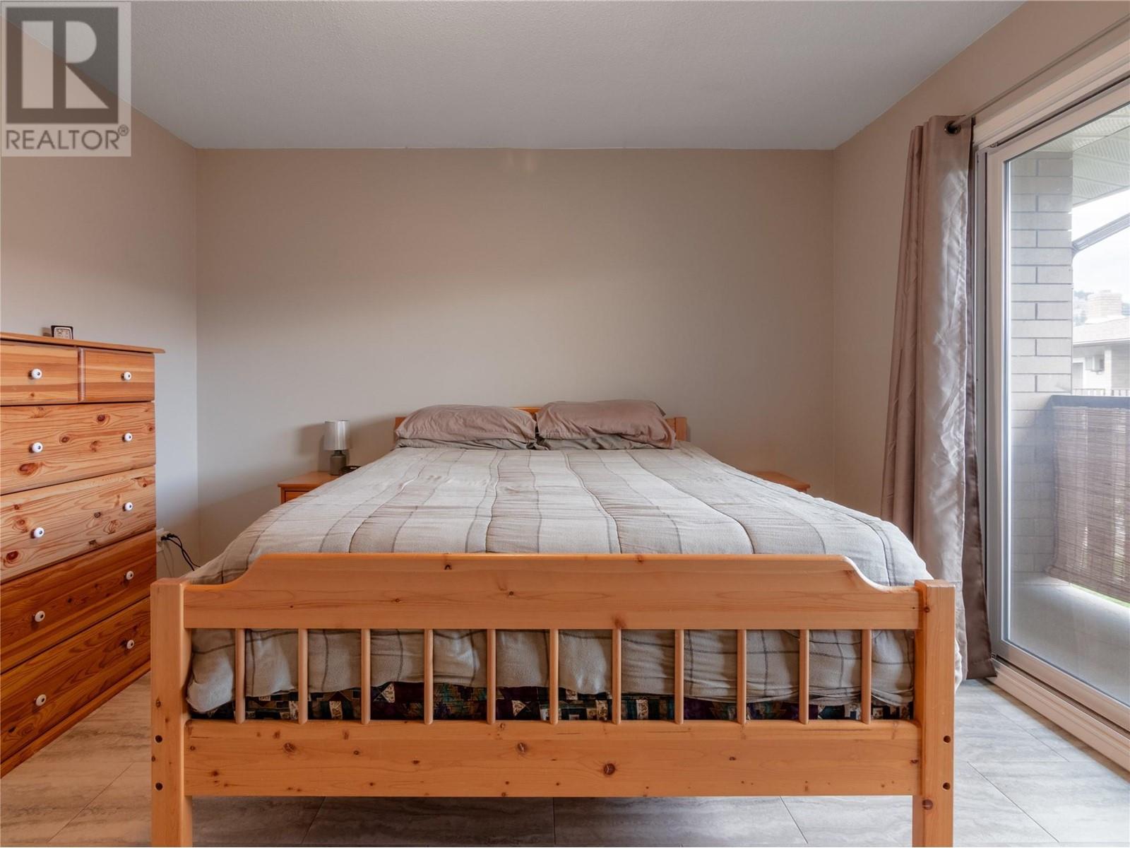 13707 Dickson Avenue Unit# 13, Summerland