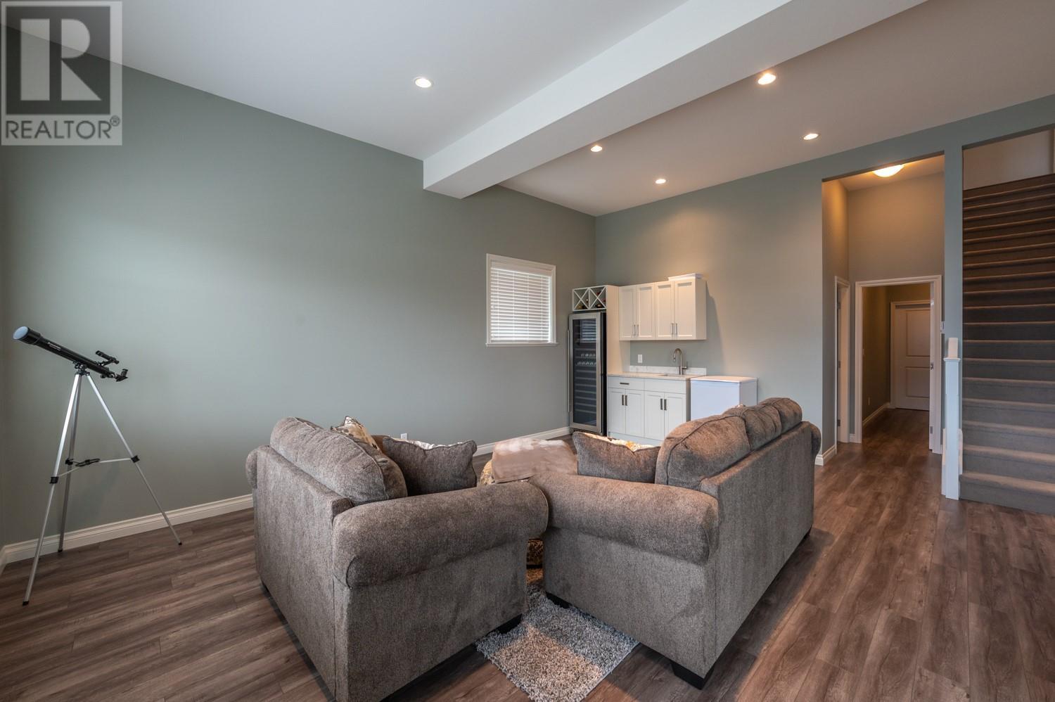 2450 RADIO TOWER Road Unit# 182, Oliver