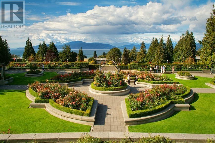 6 5880 HAMPTON PLACE, Vancouver