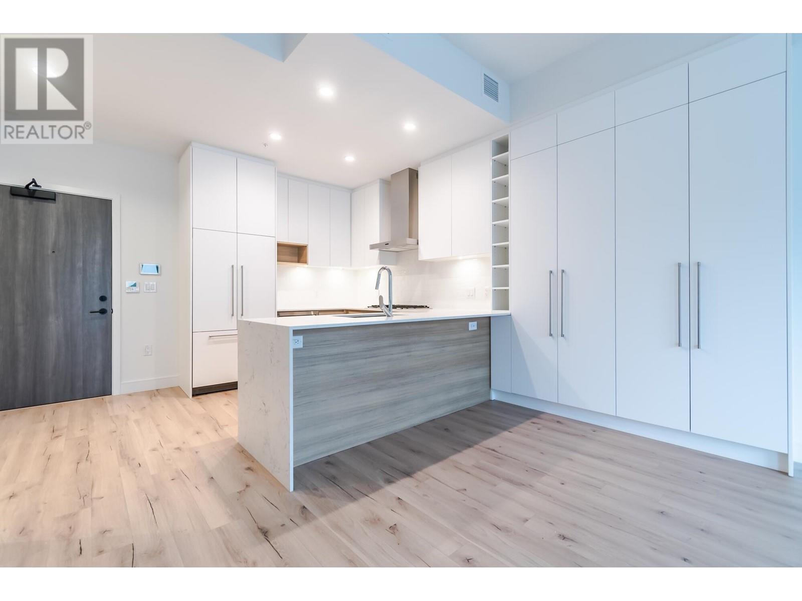 601 3131 MURRAY STREET, Port Moody real estate listing R2946504