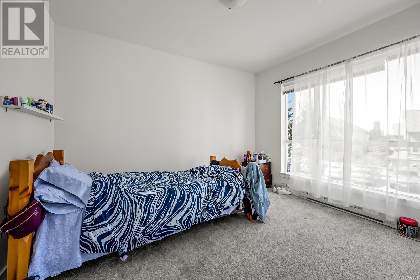 215 3070 Kilpatrick Ave, Courtenay real estate listing 993951