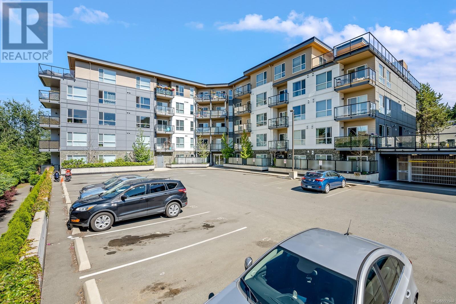 208 3070 Kilpatrick Ave, Courtenay real estate listing 993944