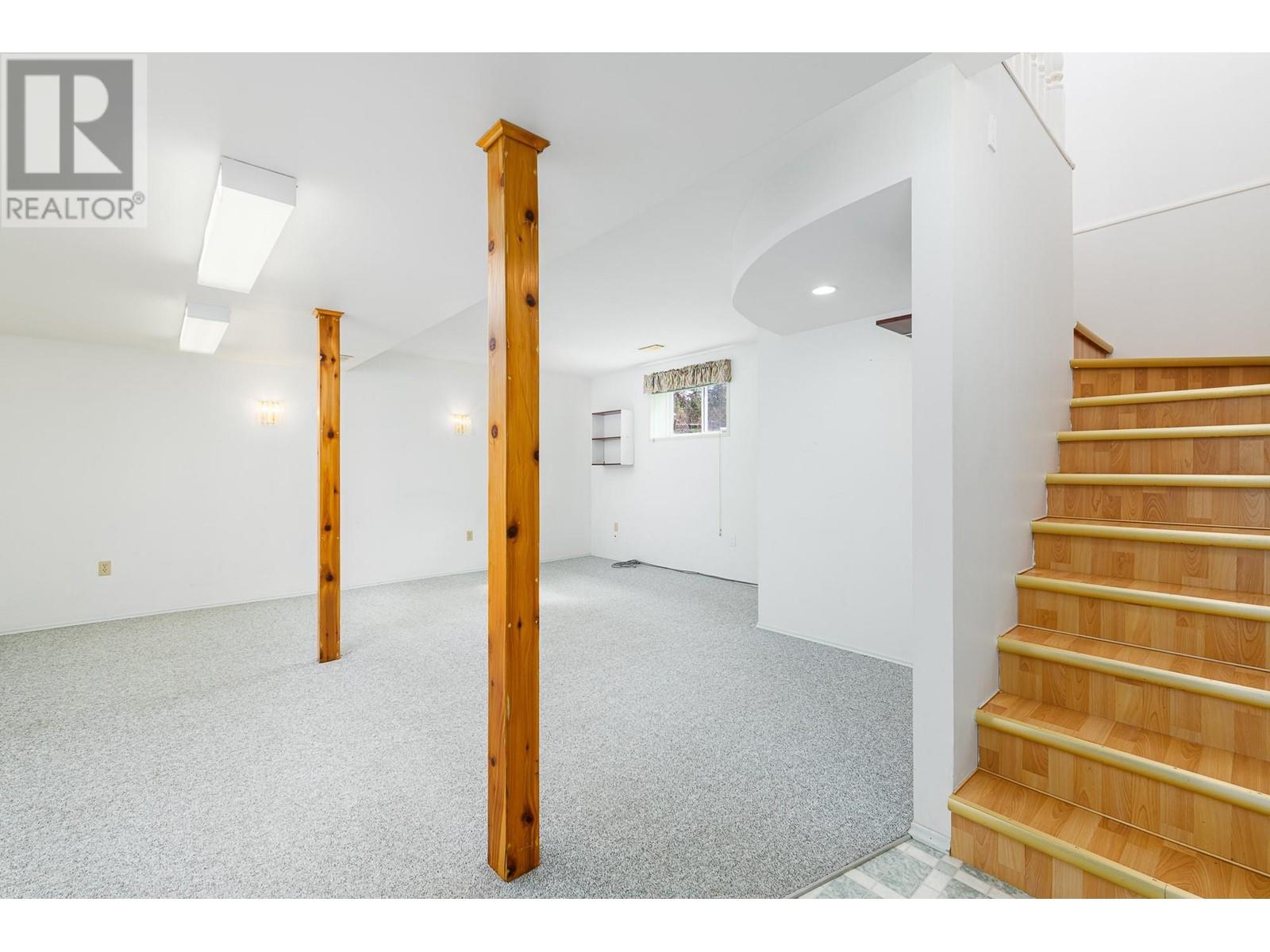 1015 11TH NORTH Avenue, Creston