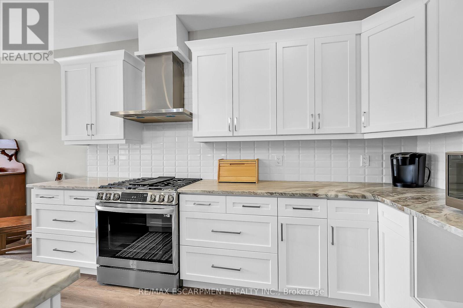 Photo 13 of 13 A Cumberland Street, Brantford ON