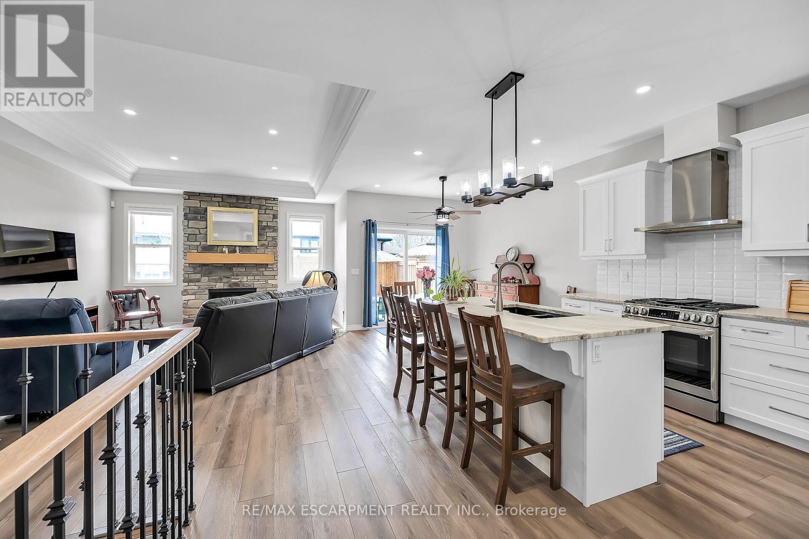 Photo 7 of 13 A Cumberland Street, Brantford ON