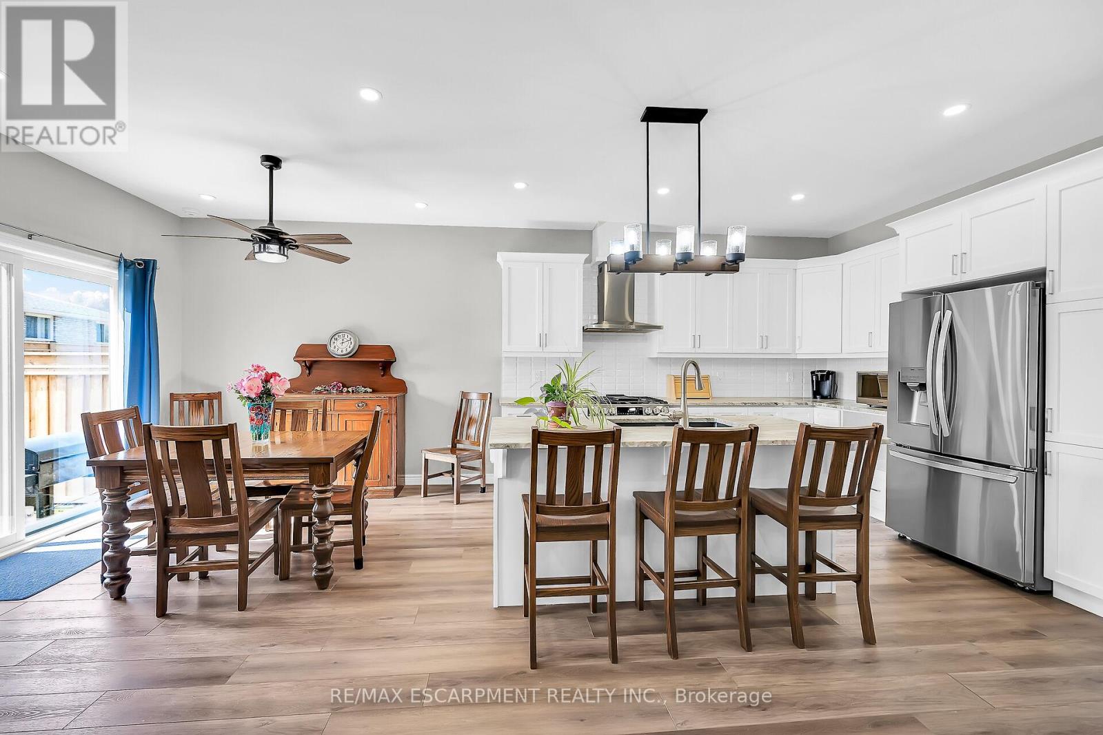 Photo 8 of 13 A Cumberland Street, Brantford ON