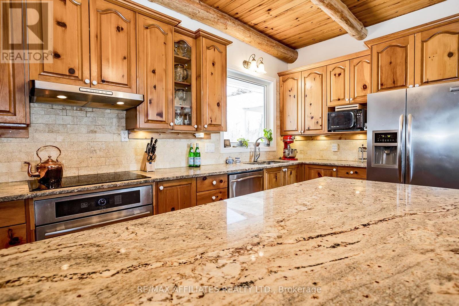 Photo 31 of 875 Corktown Road, Merrickvillewolford ON