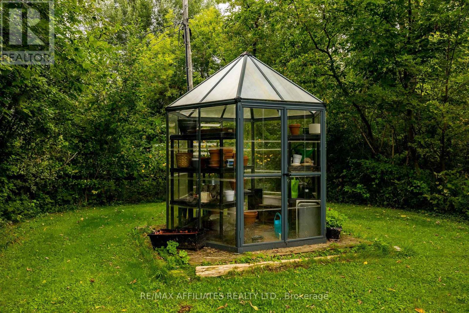 Photo 6 of 875 Corktown Road, Merrickvillewolford ON