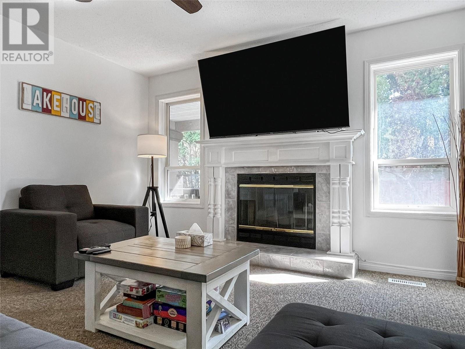 5814 OLEANDER Drive, Osoyoos