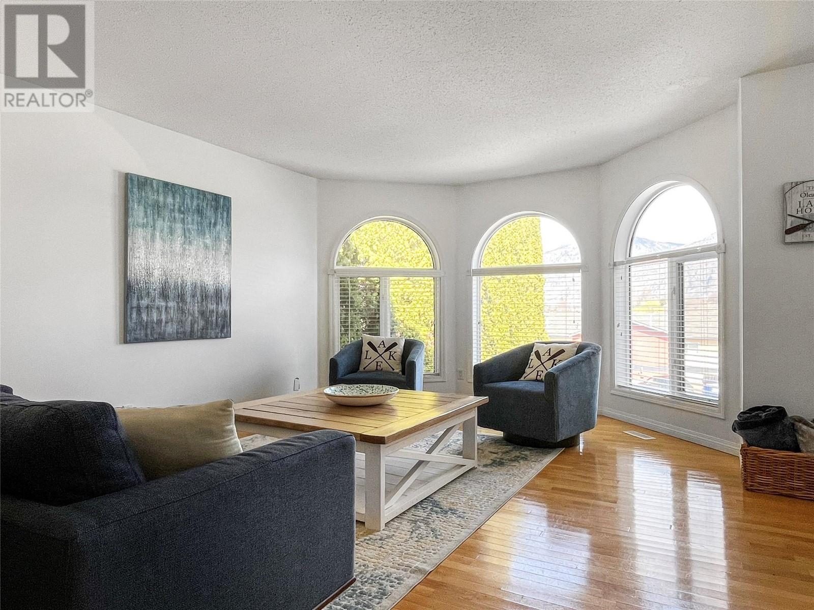 5814 OLEANDER Drive, Osoyoos
