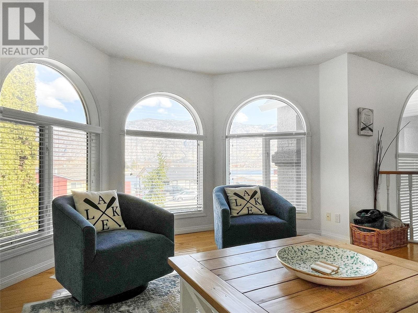 5814 OLEANDER Drive, Osoyoos