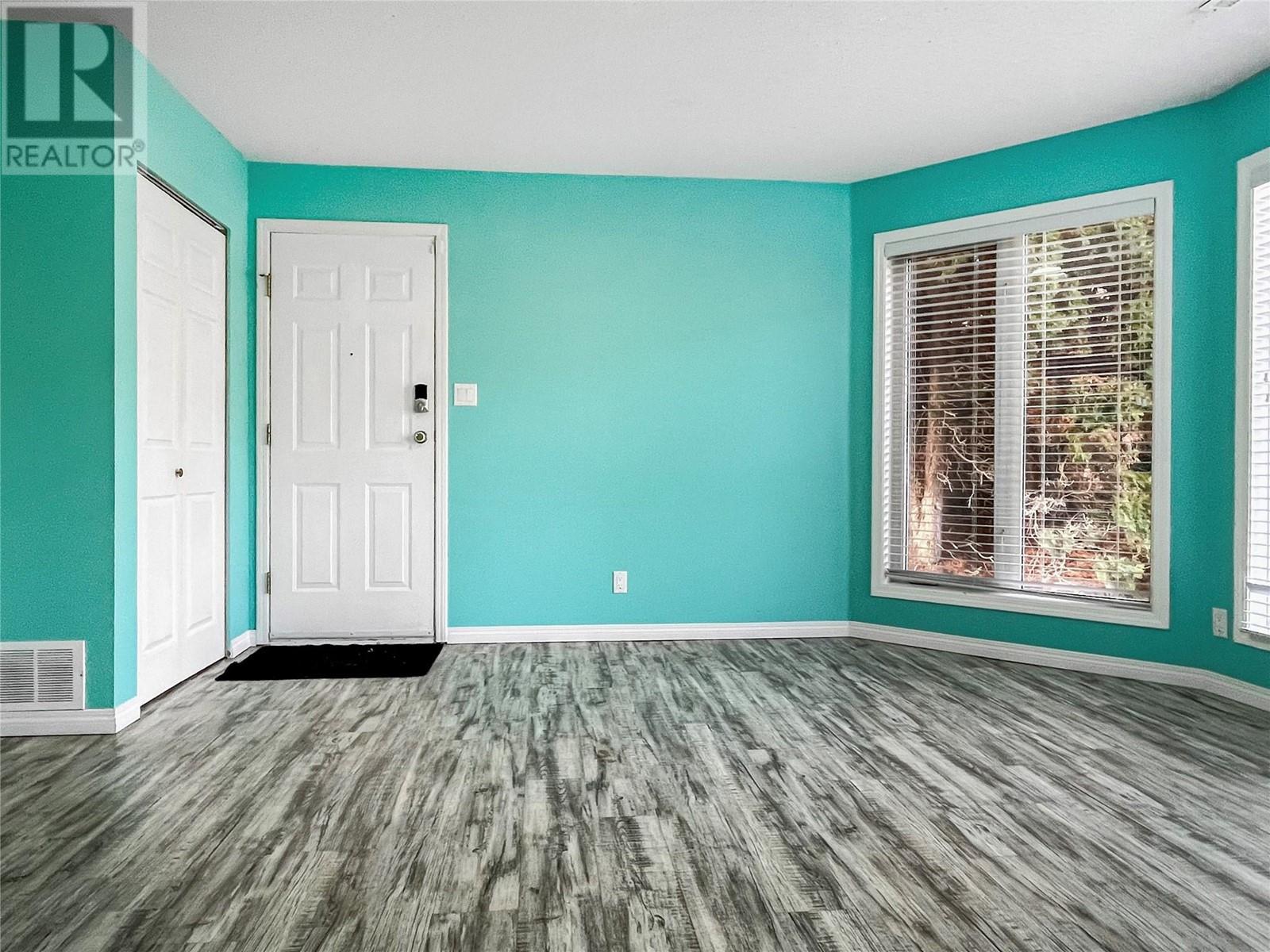 5814 OLEANDER Drive, Osoyoos