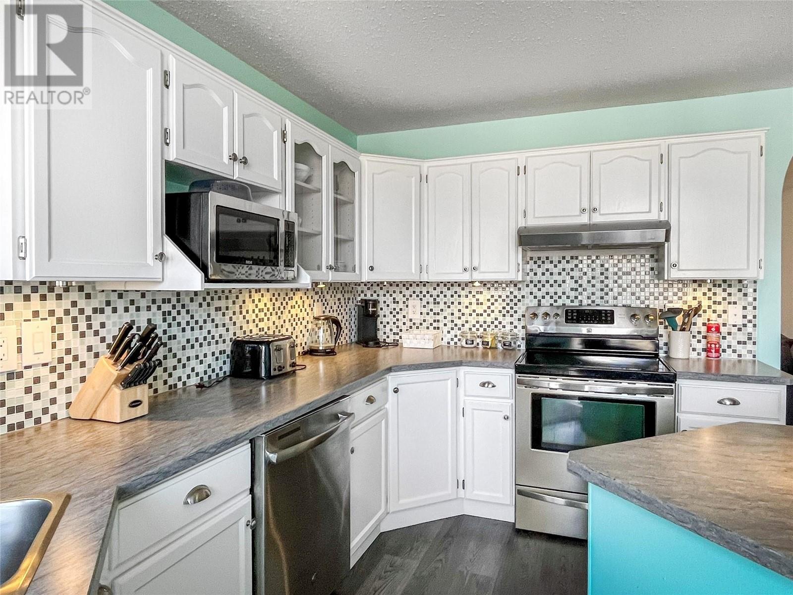 5814 OLEANDER Drive, Osoyoos