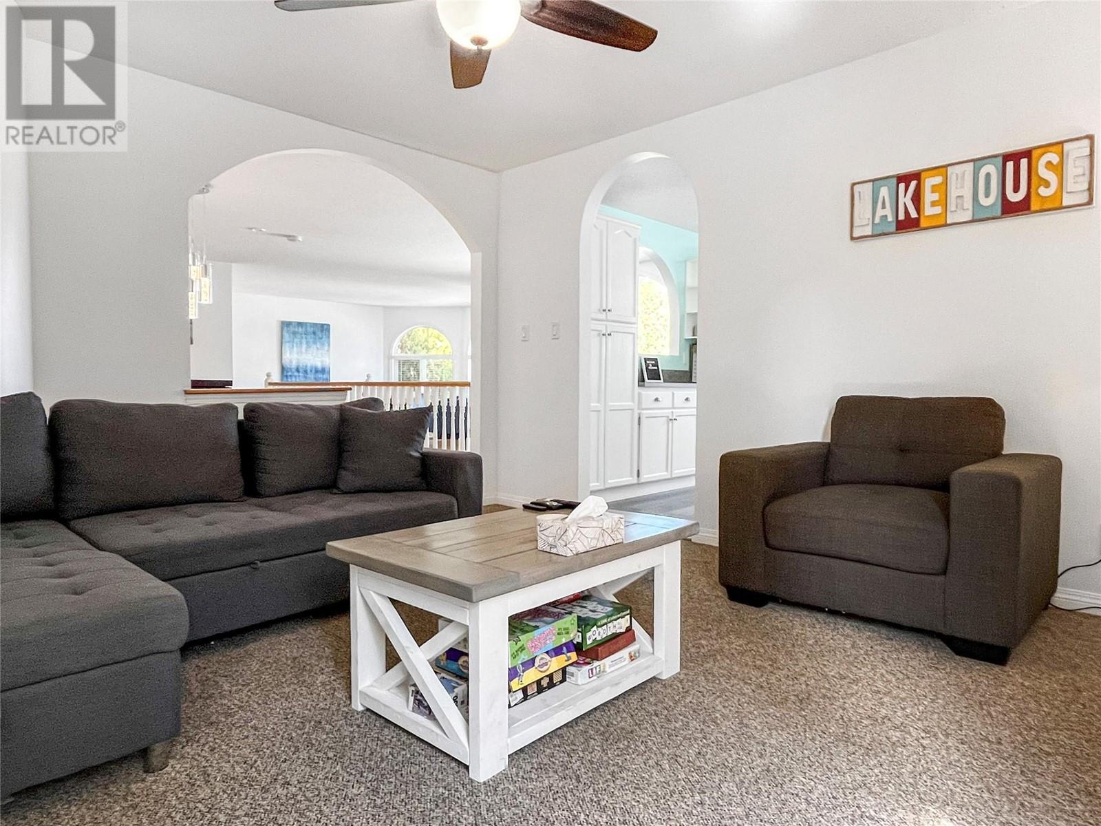 5814 OLEANDER Drive, Osoyoos