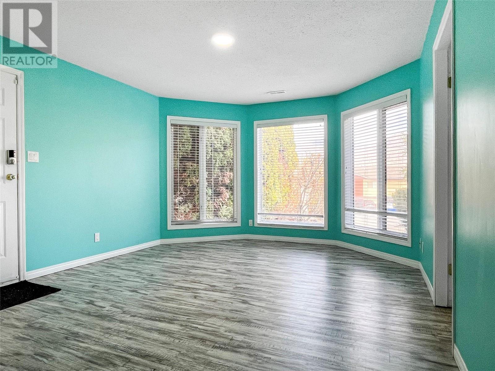 5814 OLEANDER Drive, Osoyoos
