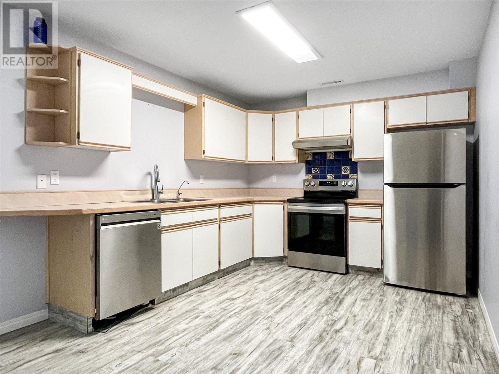 5814 OLEANDER Drive, Osoyoos