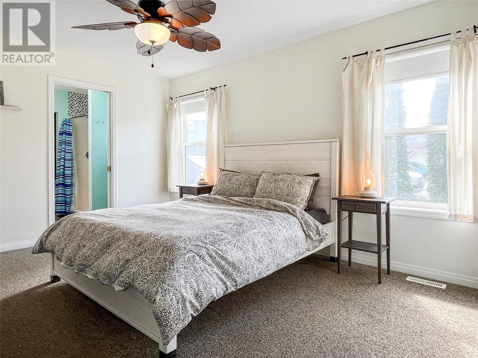 5814 OLEANDER Drive, Osoyoos