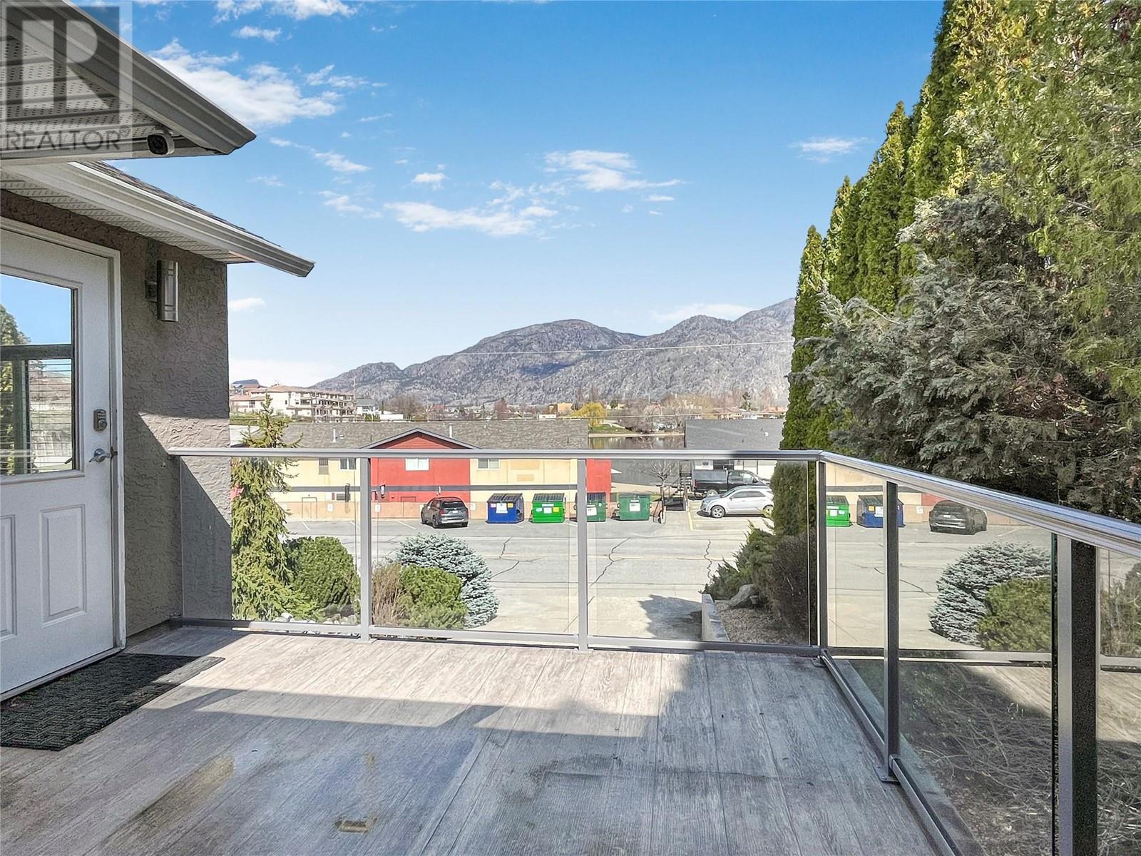 5814 OLEANDER Drive, Osoyoos