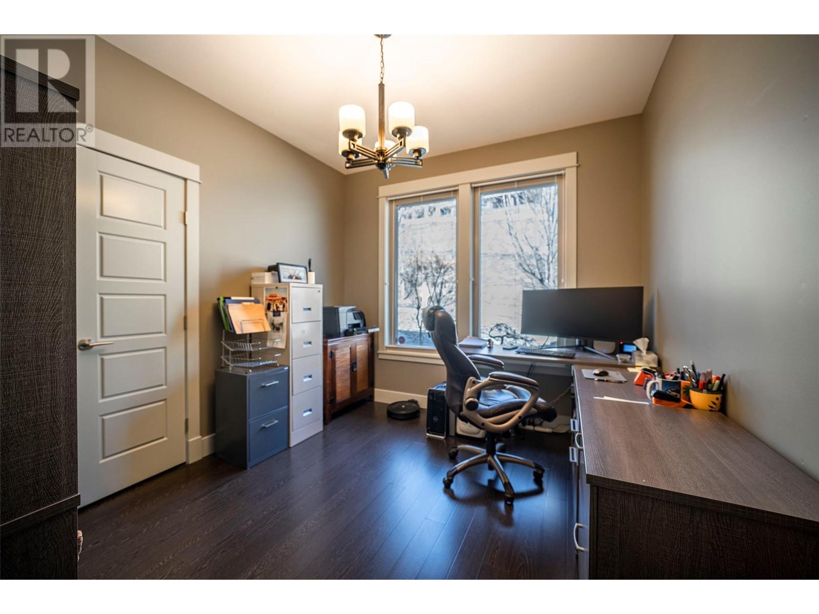  4134 Camelback Way, Vernon
