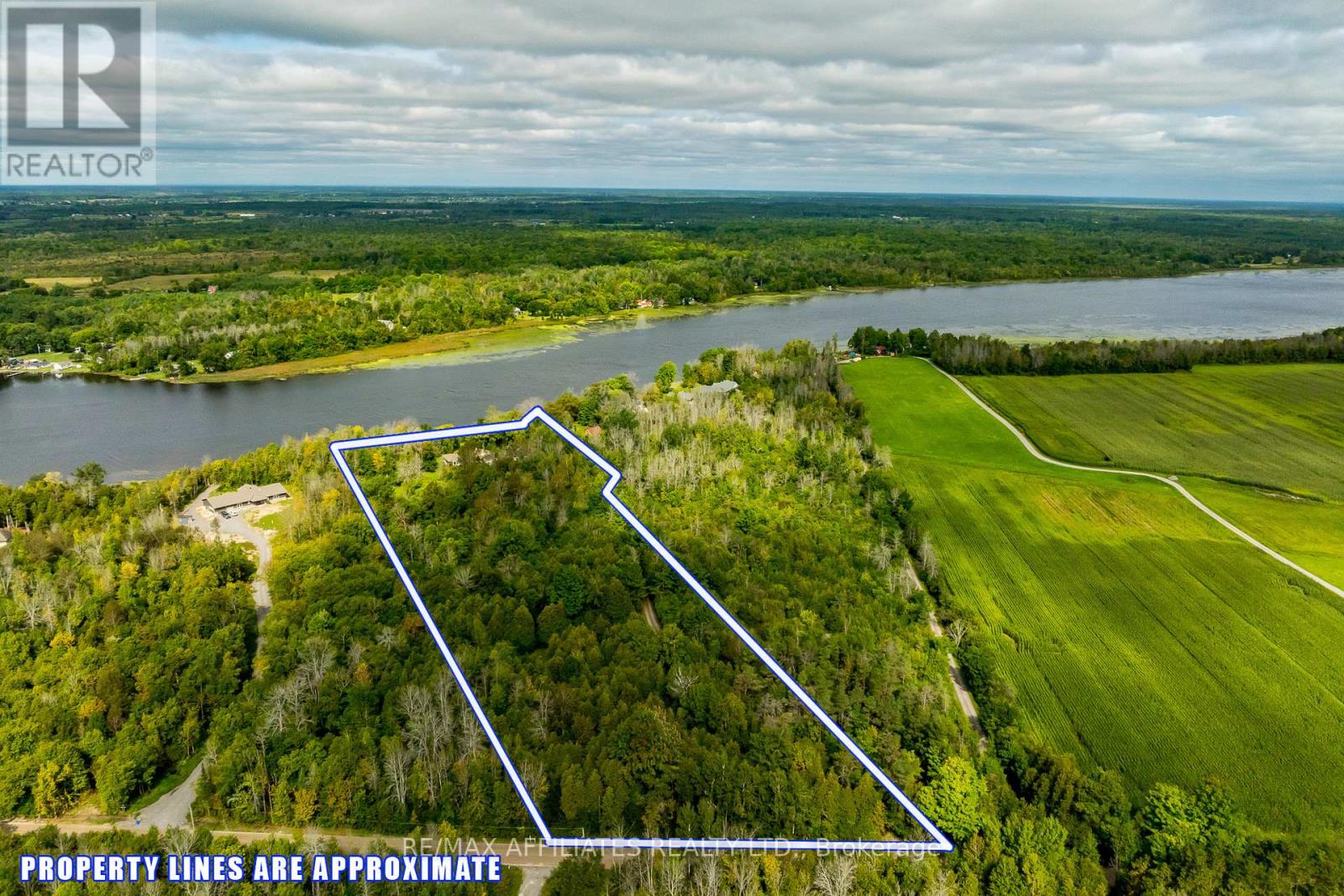 Photo 8 of 875 Corktown Road, Merrickvillewolford ON
