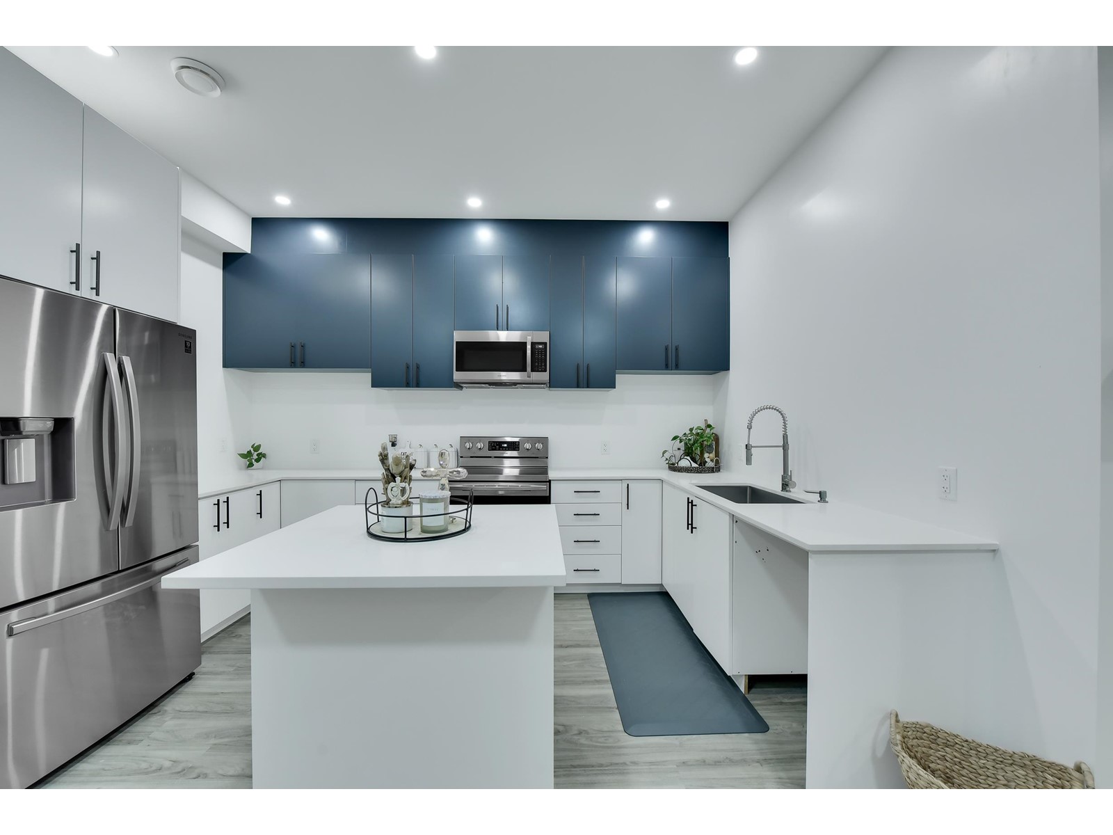 32586 ROSS DRIVE, Mission