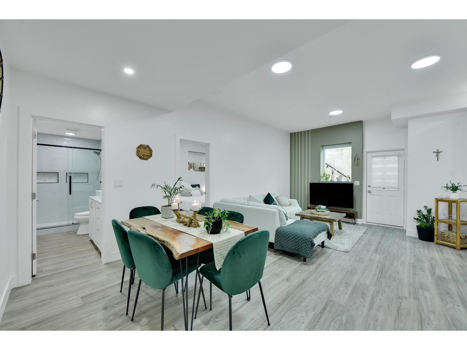 32586 ROSS DRIVE, Mission