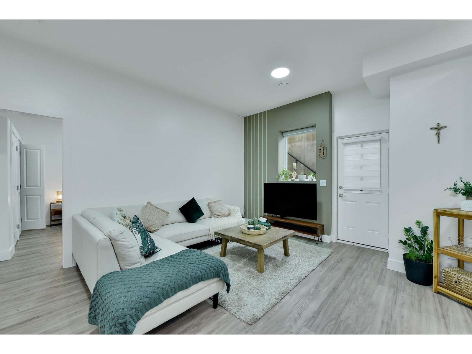 32586 ROSS DRIVE, Mission