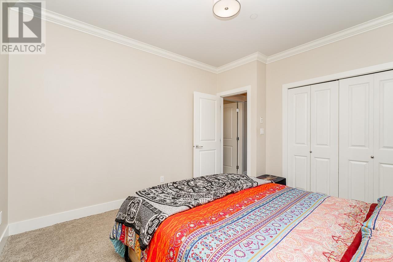 104 3488 SEFTON STREET, Port Coquitlam real estate listing R2985117