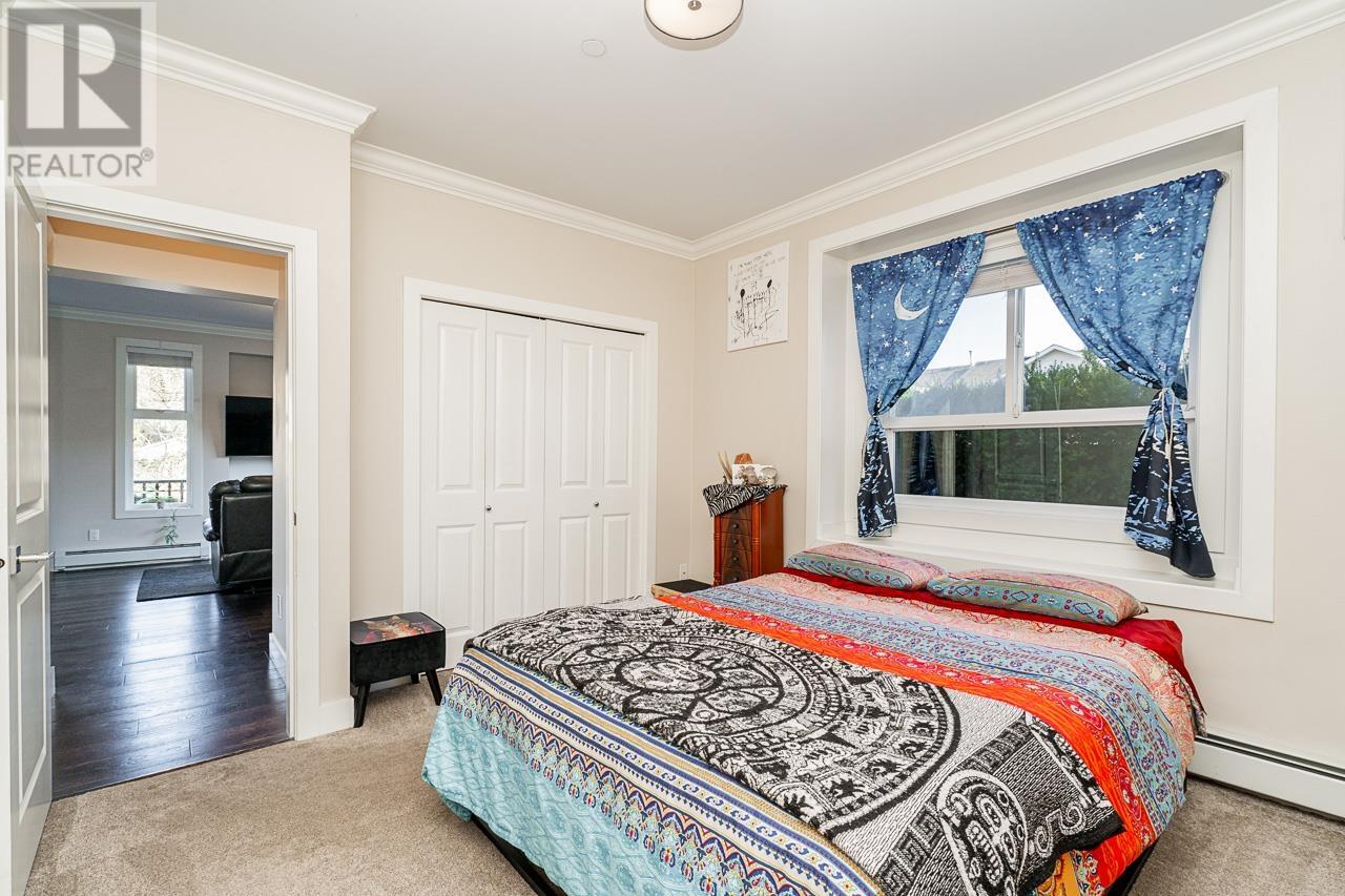 104 3488 SEFTON STREET, Port Coquitlam real estate listing R2985117