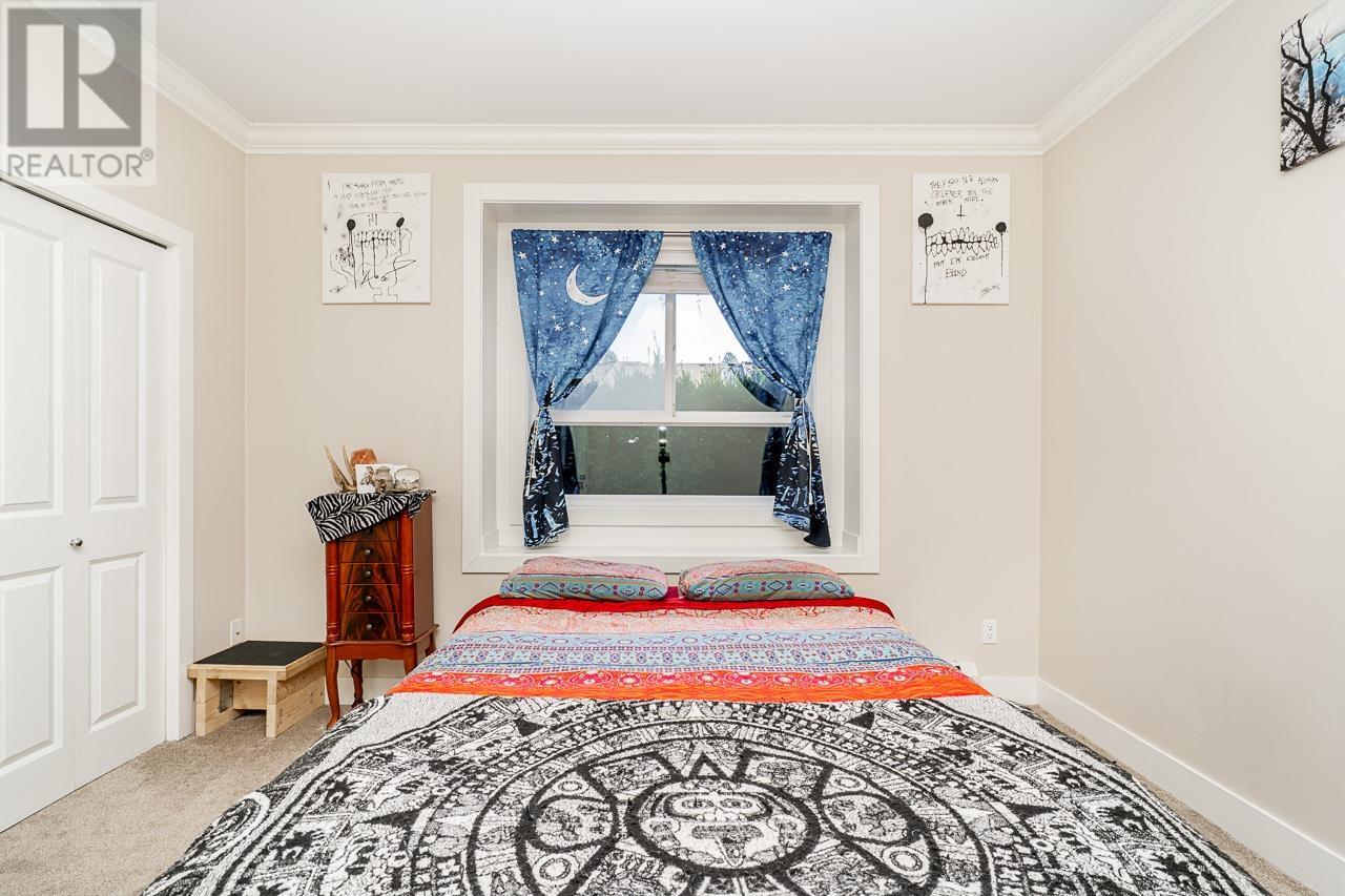 104 3488 SEFTON STREET, Port Coquitlam real estate listing R2985117
