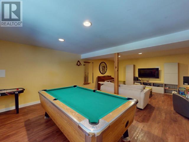 6818 IRVINE STREET, Powell River