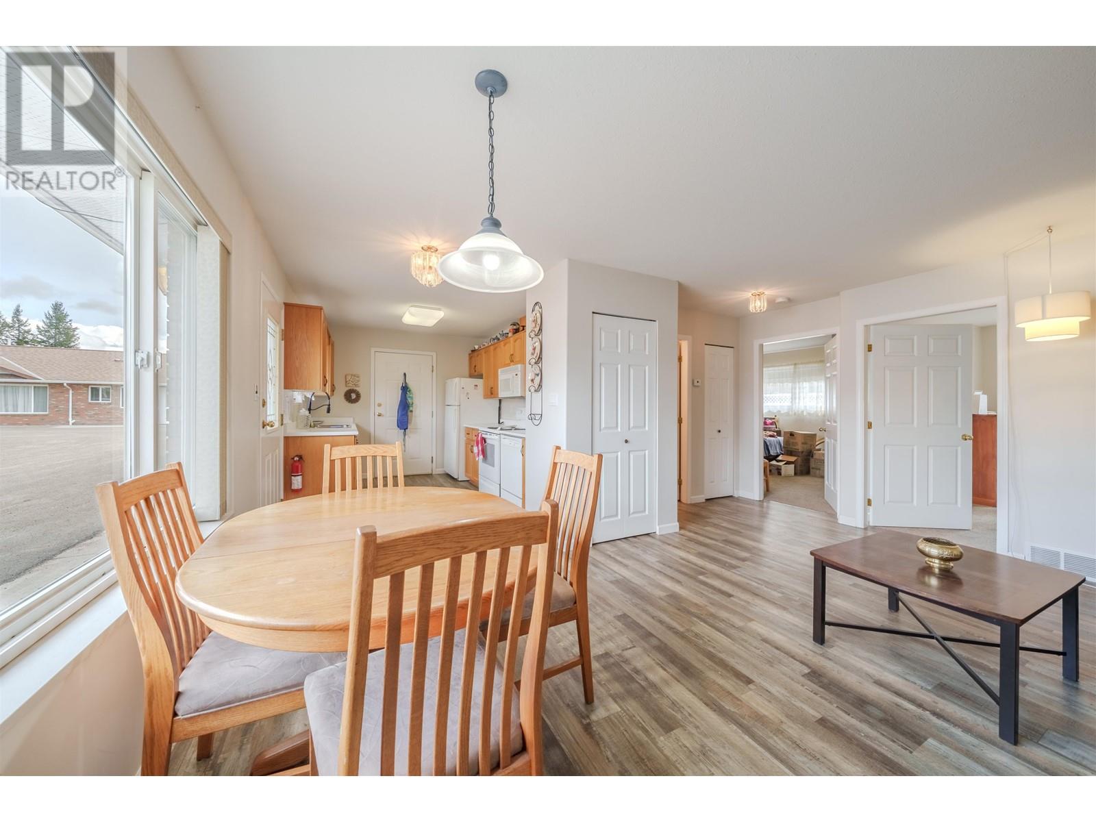 19 204 8TH STREET, 100 Mile House