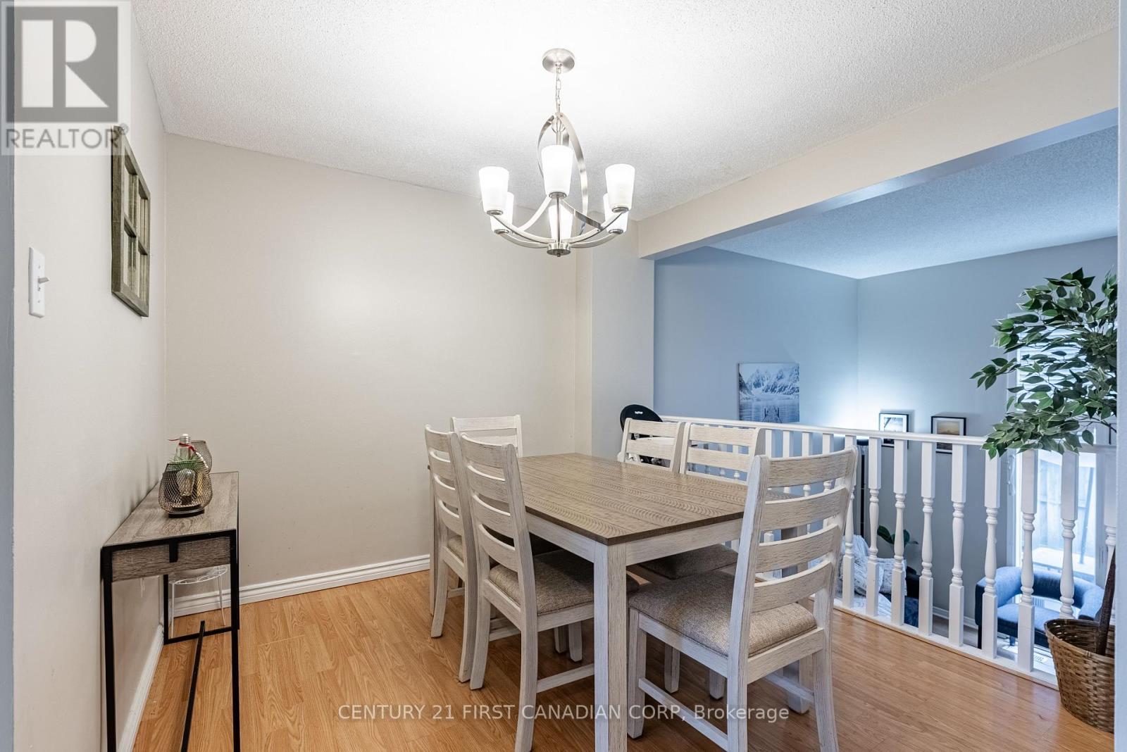 1252 Limberlost