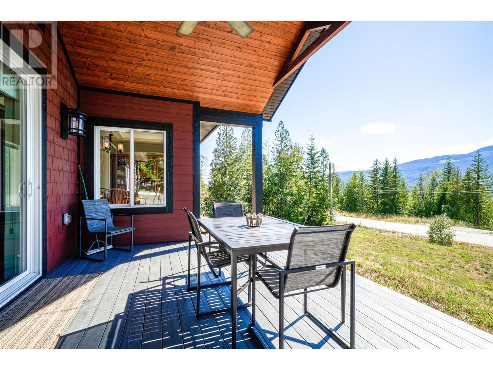 Photo 11 of 6209 Tatlow Road, Salmon Arm BC