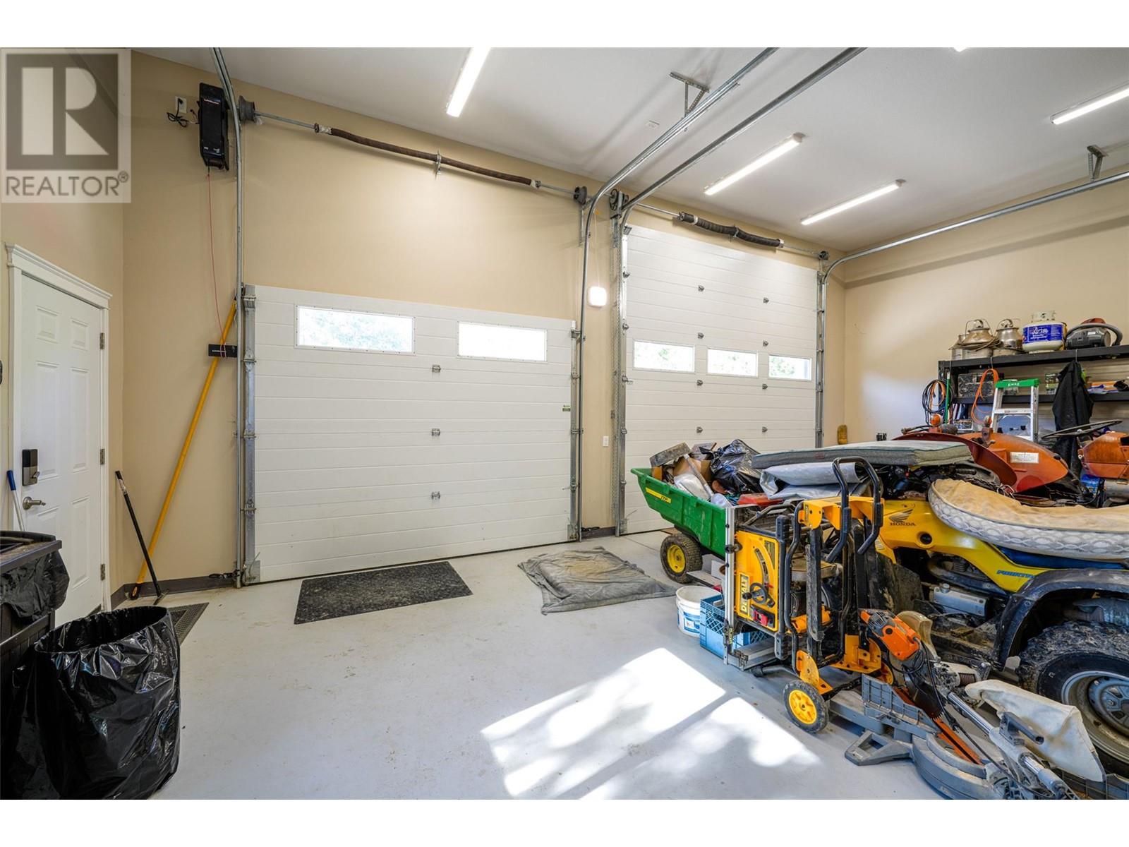 Photo 13 of 6209 Tatlow Road, Salmon Arm BC