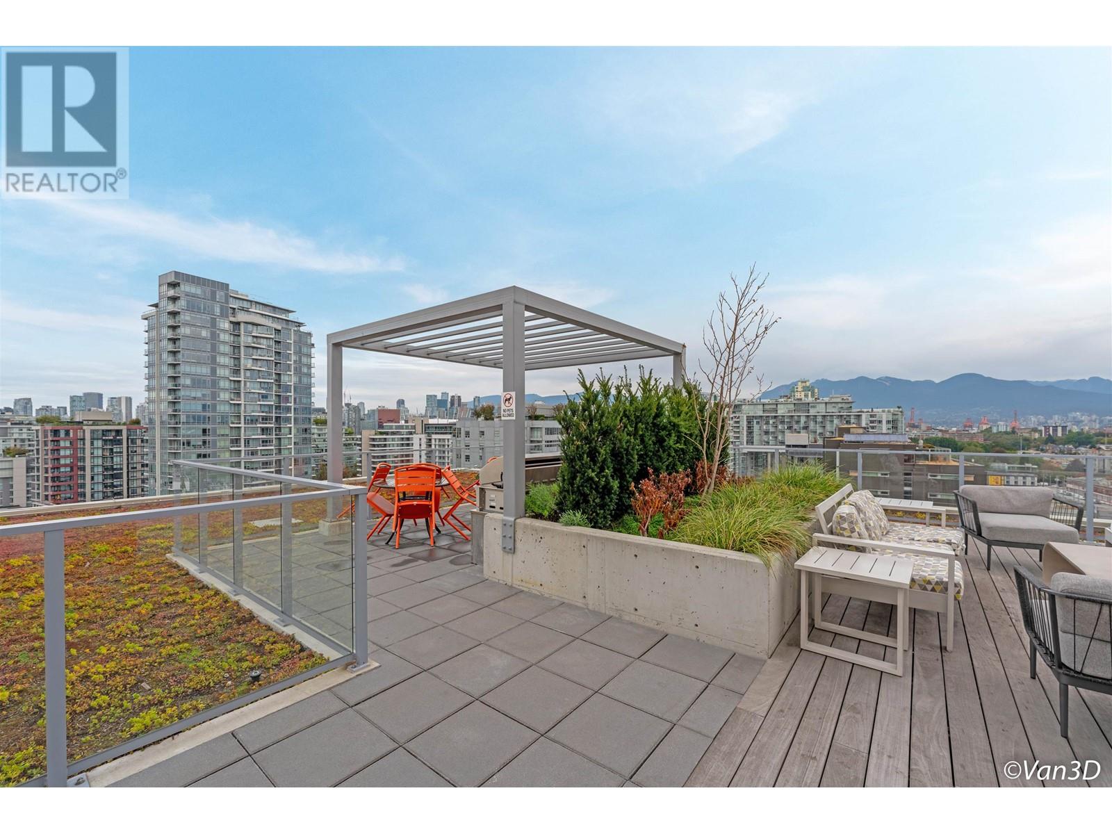Photo 14 of 809 180 E 2nd Avenue, Vancouver BC