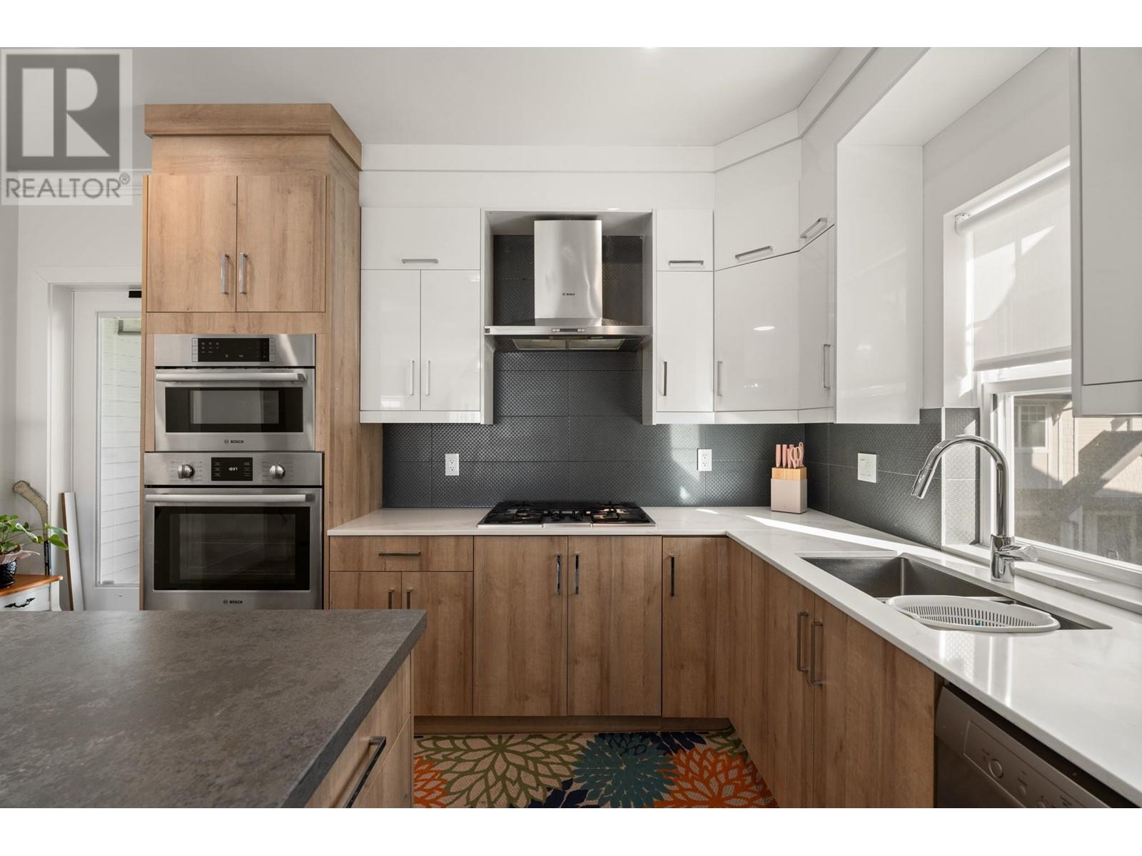#8-9219 WILLIAMS Road, Richmond