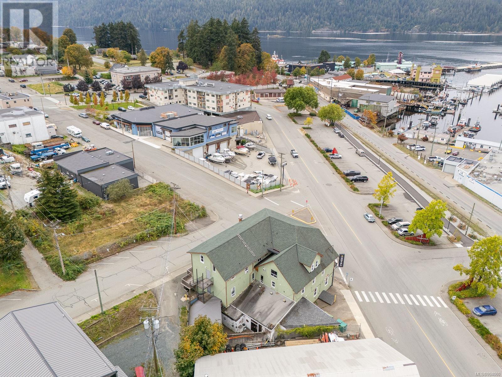 3203 Kingsway Ave, Port Alberni real estate listing 994060