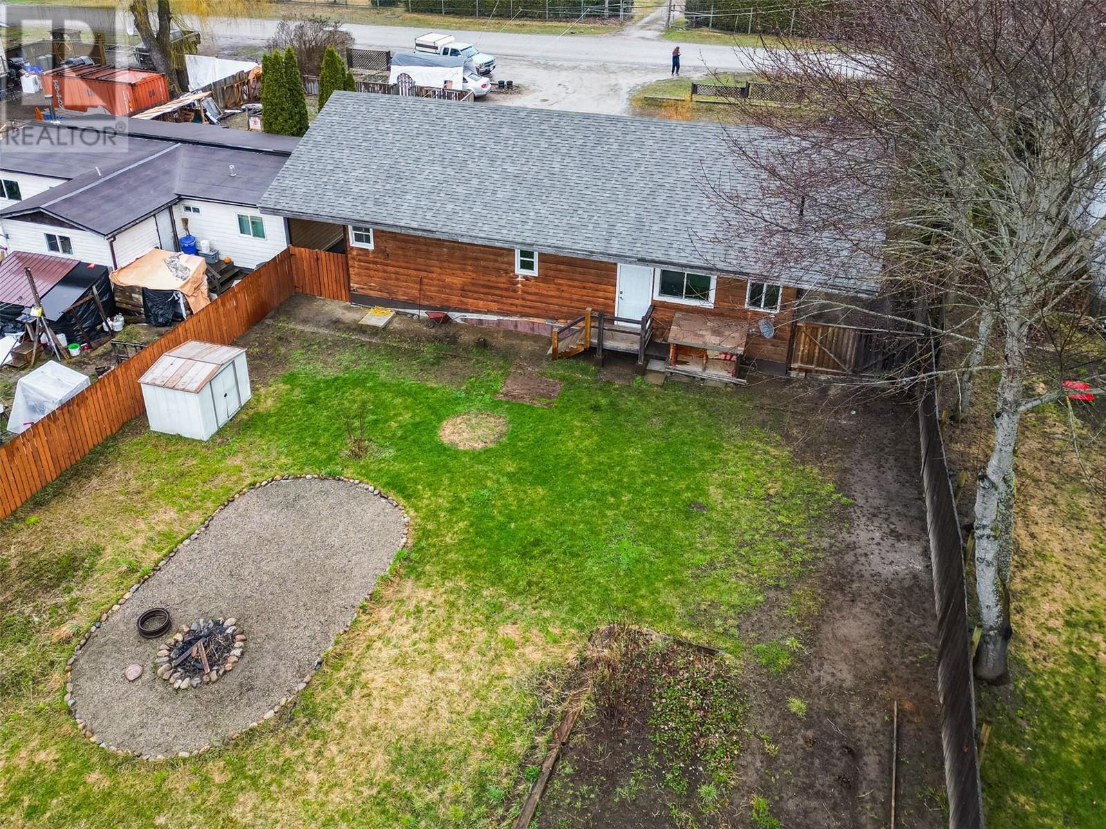Photo 5 of 3118 Slocan Park Road, Slocan Park BC