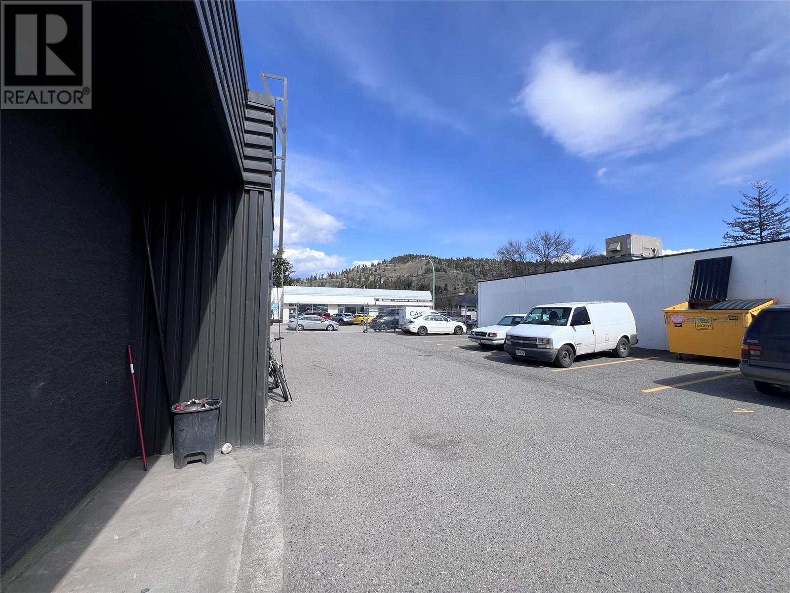 915 Ellis Street, Kelowna