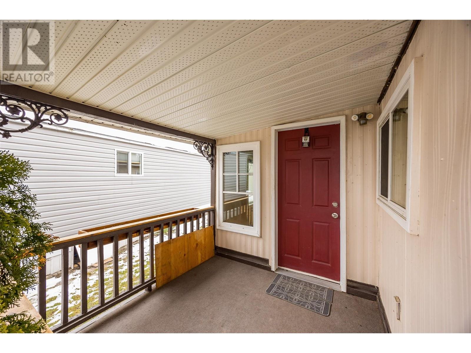 12 1881 Boucherie Road, Westbank