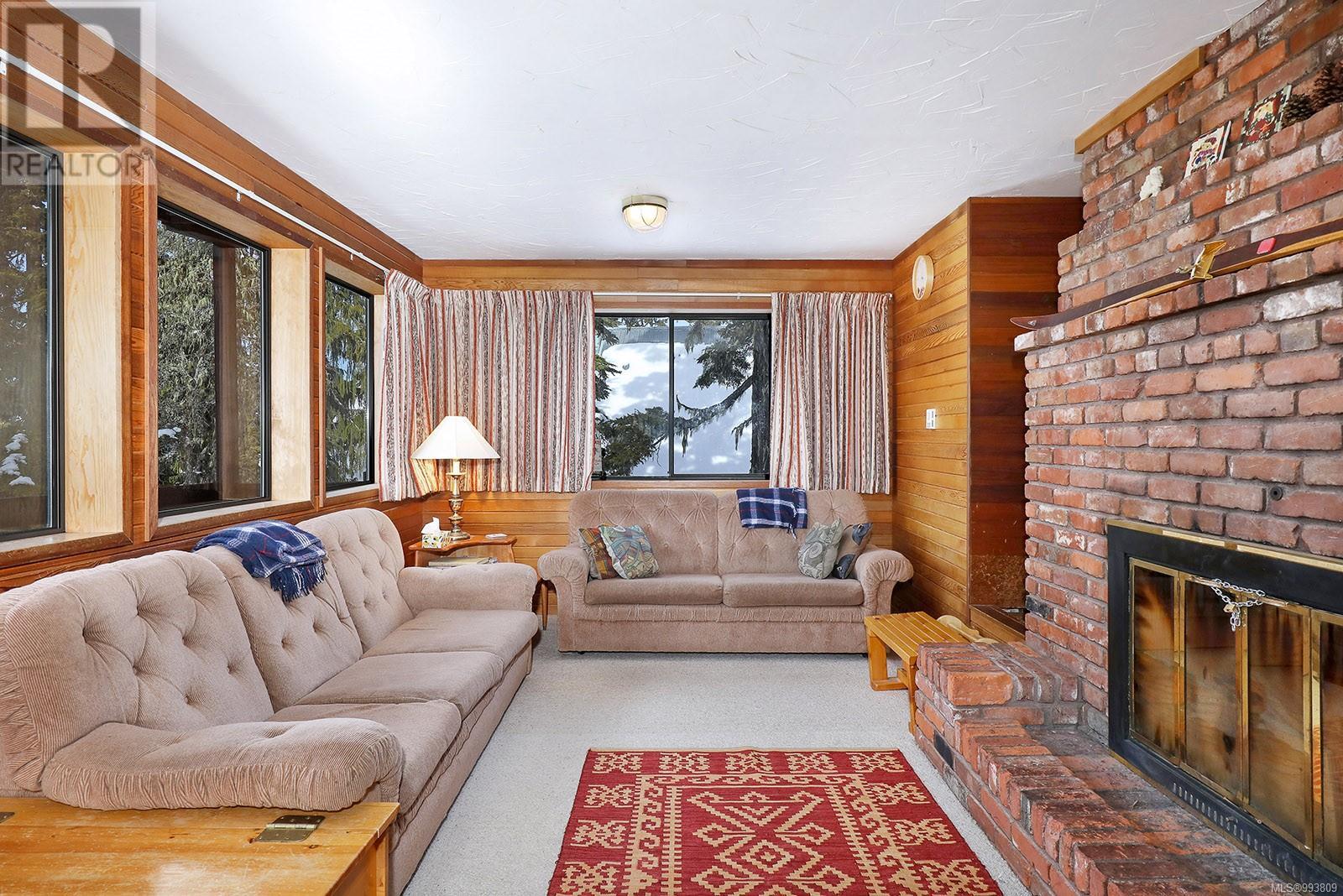 1005 Strata Way, Courtenay real estate listing 993809