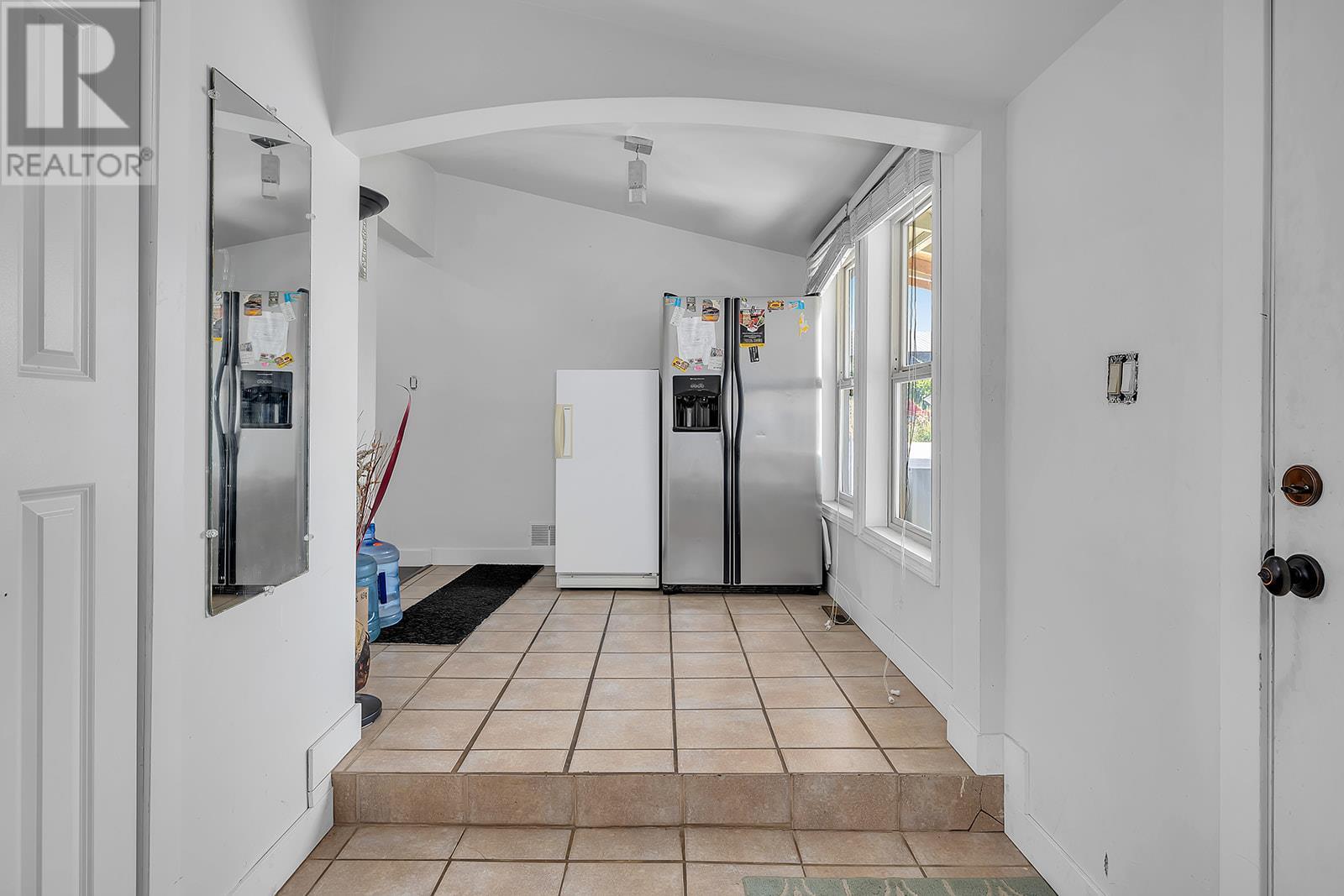 5463 Sumac Street, Oliver