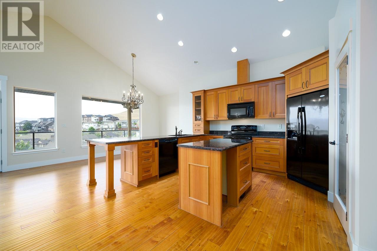 Photo 7 of 1067 Quail Drive, Kamloops BC