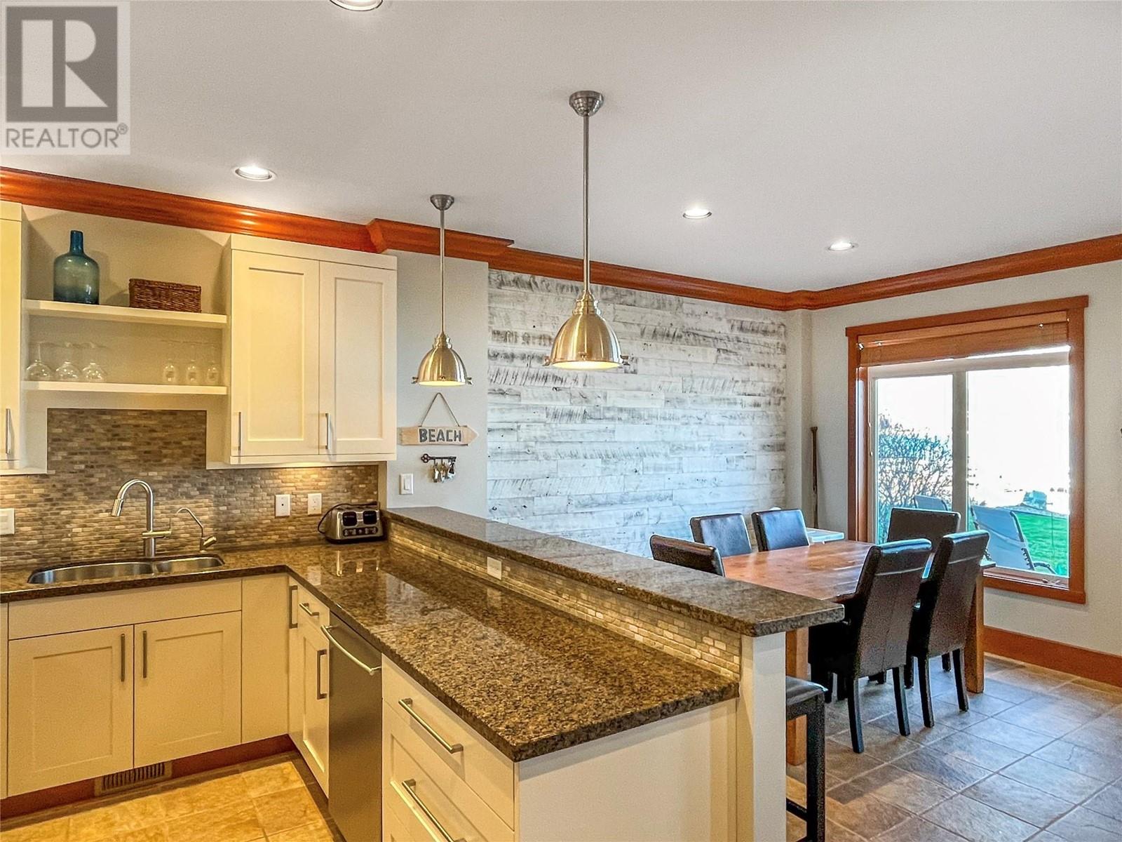7200 Cottonwood Drive Unit# 9, Osoyoos