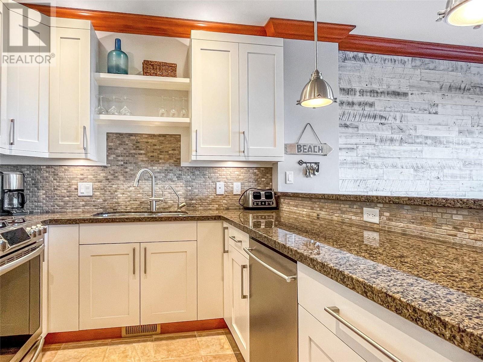 7200 Cottonwood Drive Unit# 9, Osoyoos