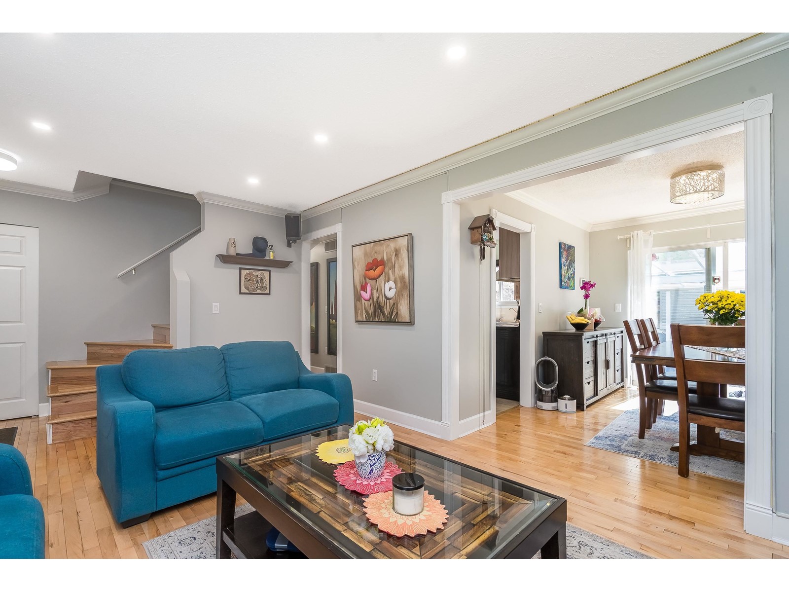 Photo 12 of 15428 Madrona Drive, Surrey BC